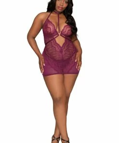 Dreamgirl International Plus Size Contemporary Lace & Mesh Chemise Set With Halter Neckline